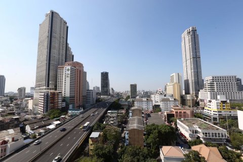 Condominio de 2 dormitorios en Bang Rak, Bangkok, Tailandia № 47758 - foto 23