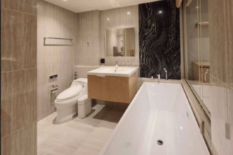 Eigentumswohnung in Bangkok, Thailand, 2 Schlafzimmer № 180398 - Foto 25