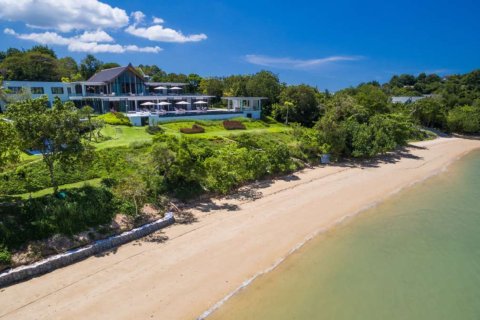 Casa de 7 dormitorios en Phuket, Tailandia № 180395