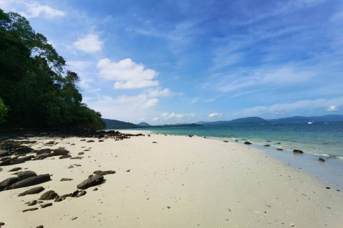 Terreno en Ko Kaeo, Tailandia № 180394 - foto 9