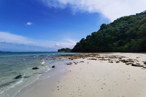 Terreno en Ko Kaeo, Tailandia № 180394 - foto 10