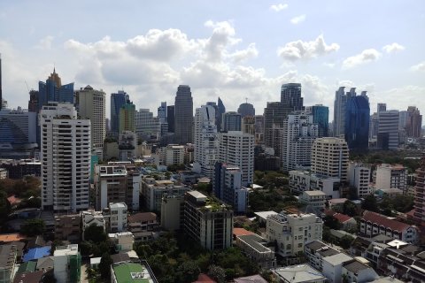 Condominio de 2 dormitorios en Khlong Toei, Bangkok, Tailandia № 200674 - foto 7