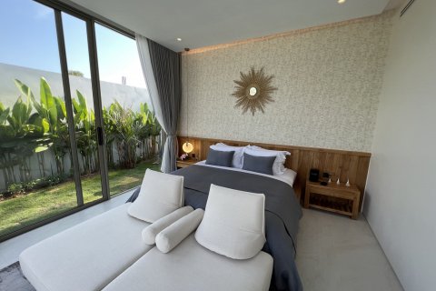 Chalet de 3 dormitorios en Phuket, Tailandia № 61844 - foto 13