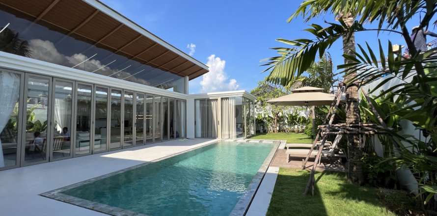 Chalet de 3 dormitorios en Phuket, Tailandia № 61844