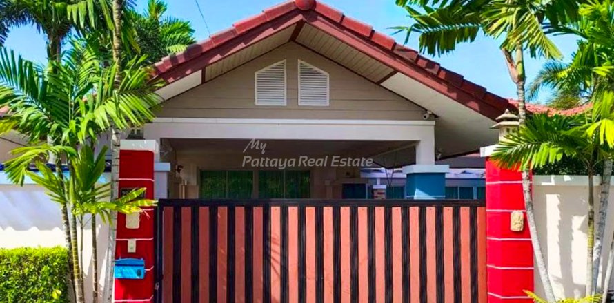 Casa de 3 dormitorios en Bang Lamung, Tailandia № 171467