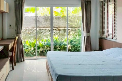 Casa de 3 dormitorios en Bang Lamung, Tailandia № 171467 - foto 10