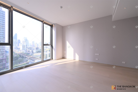 Condominio de 4 dormitorios en Bangkok, Tailandia № 186797 - foto 6