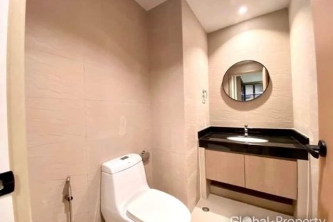 Condo à Pattaya, Thaïlande, 4 chambres № 113626 - photo 18