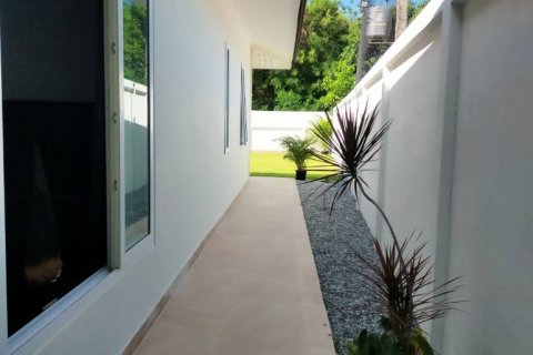 Casa de 3 dormitorios en Pattaya, Tailandia № 113622 - foto 25