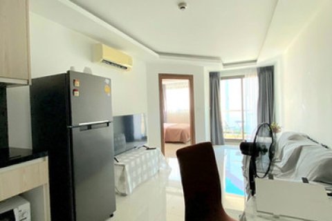 Apartamento de 1 dormitorio en Pattaya, Tailandia № 203922 - foto 10