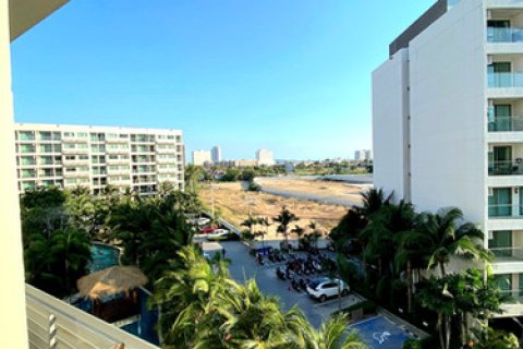 Apartamento de 1 dormitorio en Pattaya, Tailandia № 203922 - foto 13