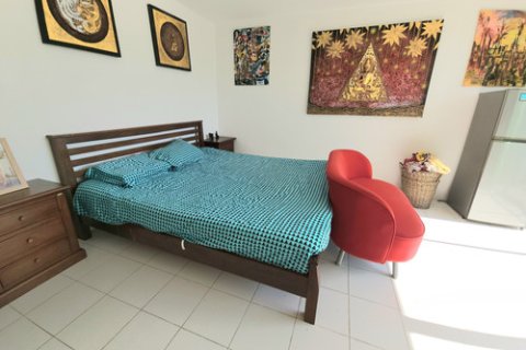 Apartamento de 1 dormitorio en Pattaya, Tailandia № 203928 - foto 3