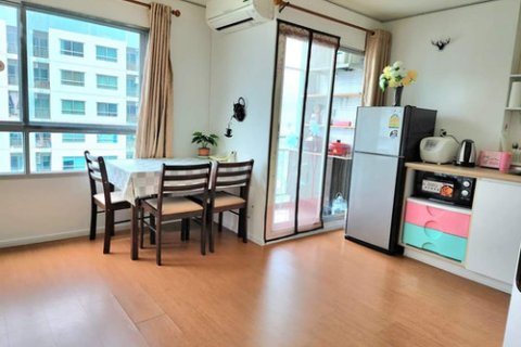 Apartamento de 1 dormitorio en Jomtien Beach, Pattaya, Tailandia № 203925 - foto 11