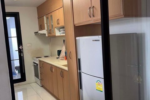 Condominio de 2 dormitorios en Watthana, Bangkok, Tailandia № 47594 - foto 2