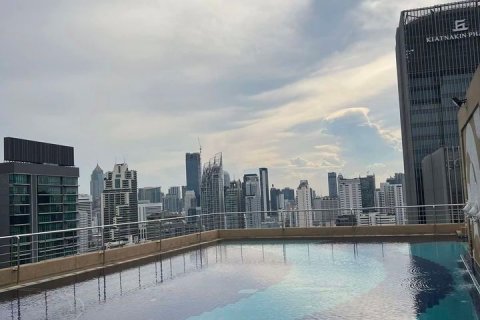 Condominio de 2 dormitorios en Watthana, Bangkok, Tailandia № 47594 - foto 8