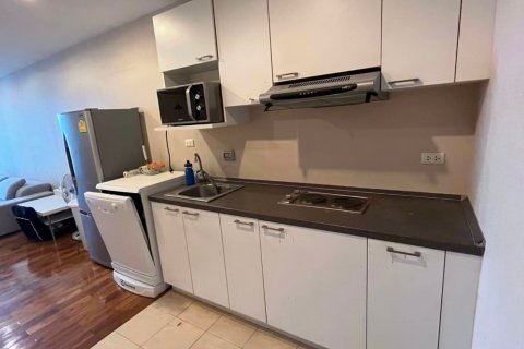 Condominio de 2 dormitorios en Watthana, Bangkok, Tailandia № 47596 - foto 8