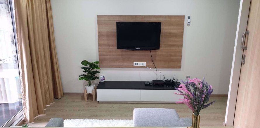 Condo à Pathum Wan, Bangkok, Thaïlande, 3 chambres  № 47593