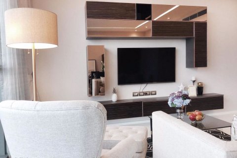 Condo à Sathon, Bangkok, Thaïlande, 2 chambres № 47592 - photo 2