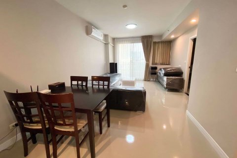 Condominio de 2 dormitorios en Sathon, Bangkok, Tailandia № 47591