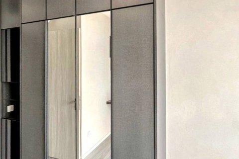 Condominio de 2 dormitorios en Bang Sue, Bangkok, Tailandia № 117173 - foto 9