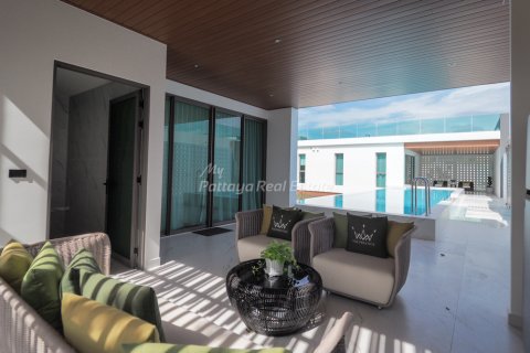 House in Bang Lamung, Thailand 6 bedrooms № 74223 - photo 22