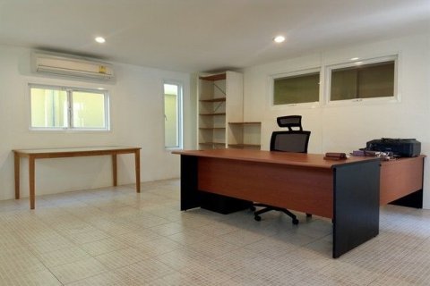 Chalet de 4 dormitorios en Phuket, Tailandia № 156396 - foto 16