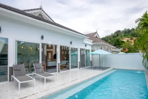 Casa de 3 dormitorios en Kamala, Tailandia № 233825