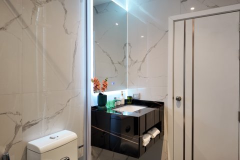 Apartamento de 2 habitaciones en Pattaya, Tailandia № 233822 - foto 6