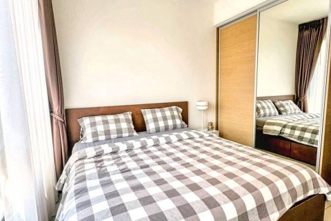 Condo in Bangkok, Thailand, 2 bedrooms  № 119296 - photo 7