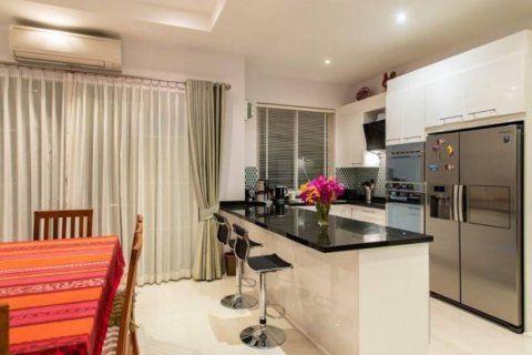 Chalet de 3 dormitorios en Hua Hin, Tailandia № 119297 - foto 4