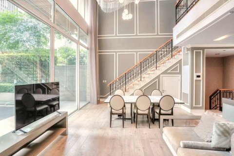 Adosado de 3 dormitorios en Bangkok, Tailandia № 119299 - foto 4