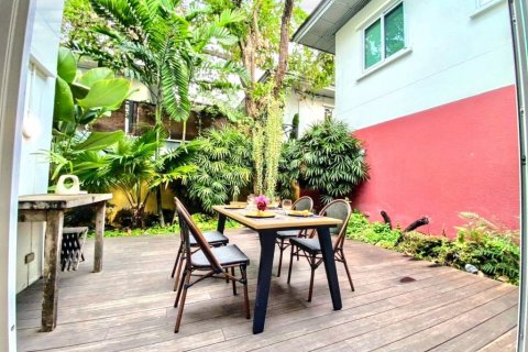 Casa de 3 dormitorios en Wang Thonglang, Bangkok, Tailandia № 119298 - foto 8