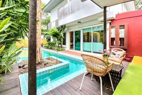 Casa de 3 dormitorios en Wang Thonglang, Bangkok, Tailandia № 119298 - foto 5