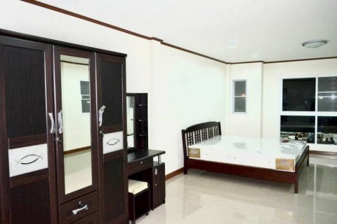 Townhouse in Hua Hin, Thailand 4 bedrooms № 144523 - photo 10