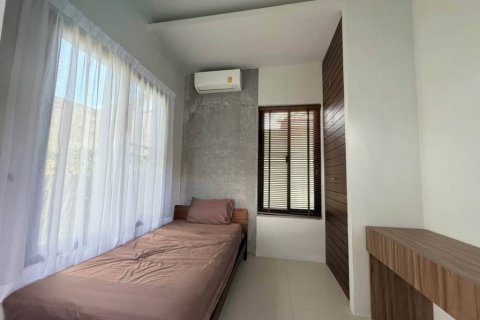 Chalet de 4 dormitorios en Phuket, Tailandia № 144524 - foto 3