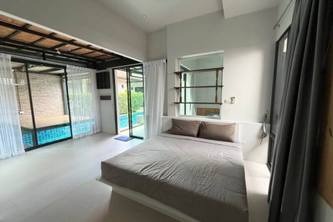 Chalet de 4 dormitorios en Phuket, Tailandia № 144524 - foto 5