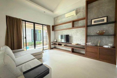 Chalet de 4 dormitorios en Phuket, Tailandia № 144524 - foto 8