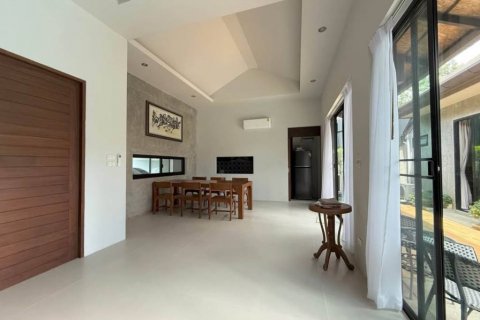 Chalet de 4 dormitorios en Phuket, Tailandia № 144524 - foto 7
