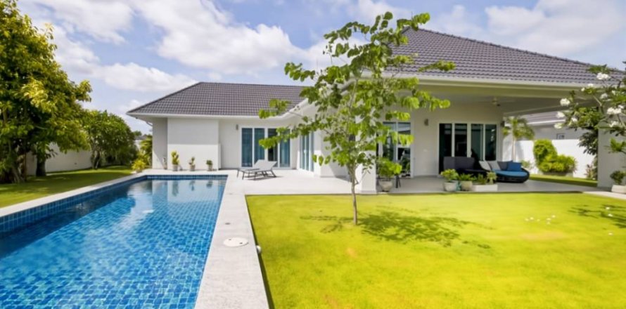 Chalet de 3 dormitorios en Hua Hin, Tailandia № 144521