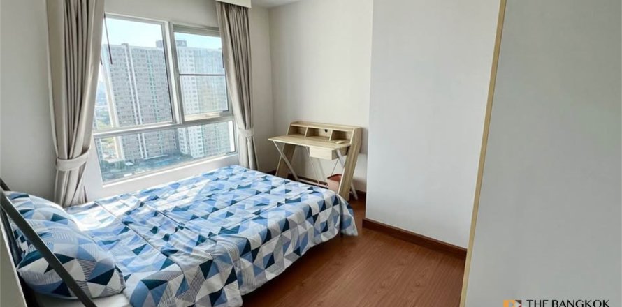 Condominio de 3 dormitorios en Bangkok, Tailandia № 184692
