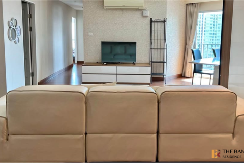 Condominio de 3 dormitorios en Bangkok, Tailandia № 184692 - foto 2