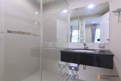 Eigentumswohnung in Bangkok, Thailand, 5 Schlafzimmer  № 184691 - Foto 8