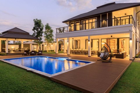 Villa in Chiang Mai, Thailand 5 bedrooms № 175538 - photo 27