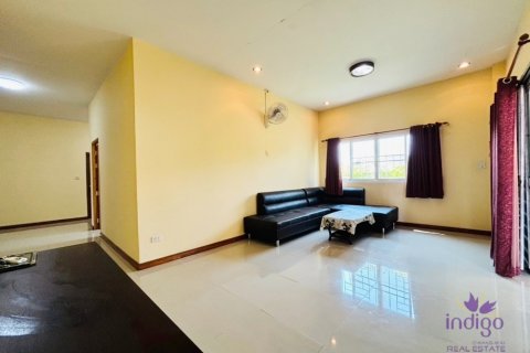 Casa de 4 dormitorios en Mae Rim, Tailandia № 205583 - foto 3