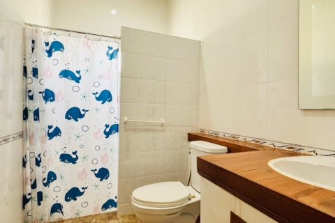 Casa de 4 dormitorios en Mae Rim, Tailandia № 205583 - foto 13