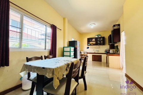 Casa de 4 dormitorios en Mae Rim, Tailandia № 205583 - foto 5