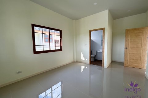 Casa de 3 dormitorios en Chiang Mai, Tailandia № 205585 - foto 9