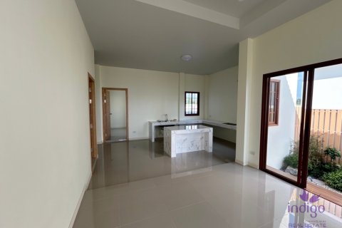 Casa de 3 dormitorios en Chiang Mai, Tailandia № 205585 - foto 11