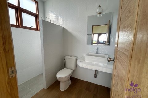 Casa de 3 dormitorios en Chiang Mai, Tailandia № 205585 - foto 17