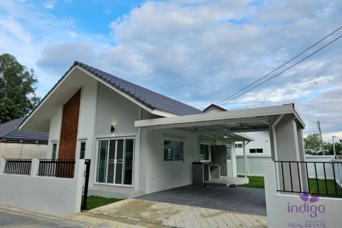 Casa de 3 dormitorios en Mae Rim, Tailandia № 205587 - foto 2